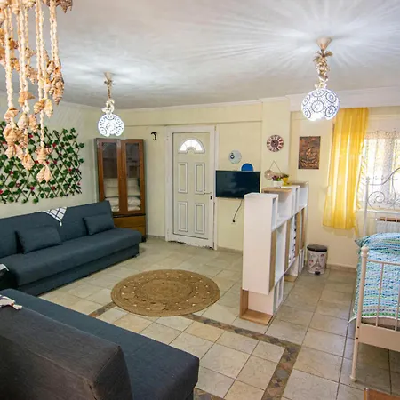 Katia's By Golden Host * Nea Moudania
